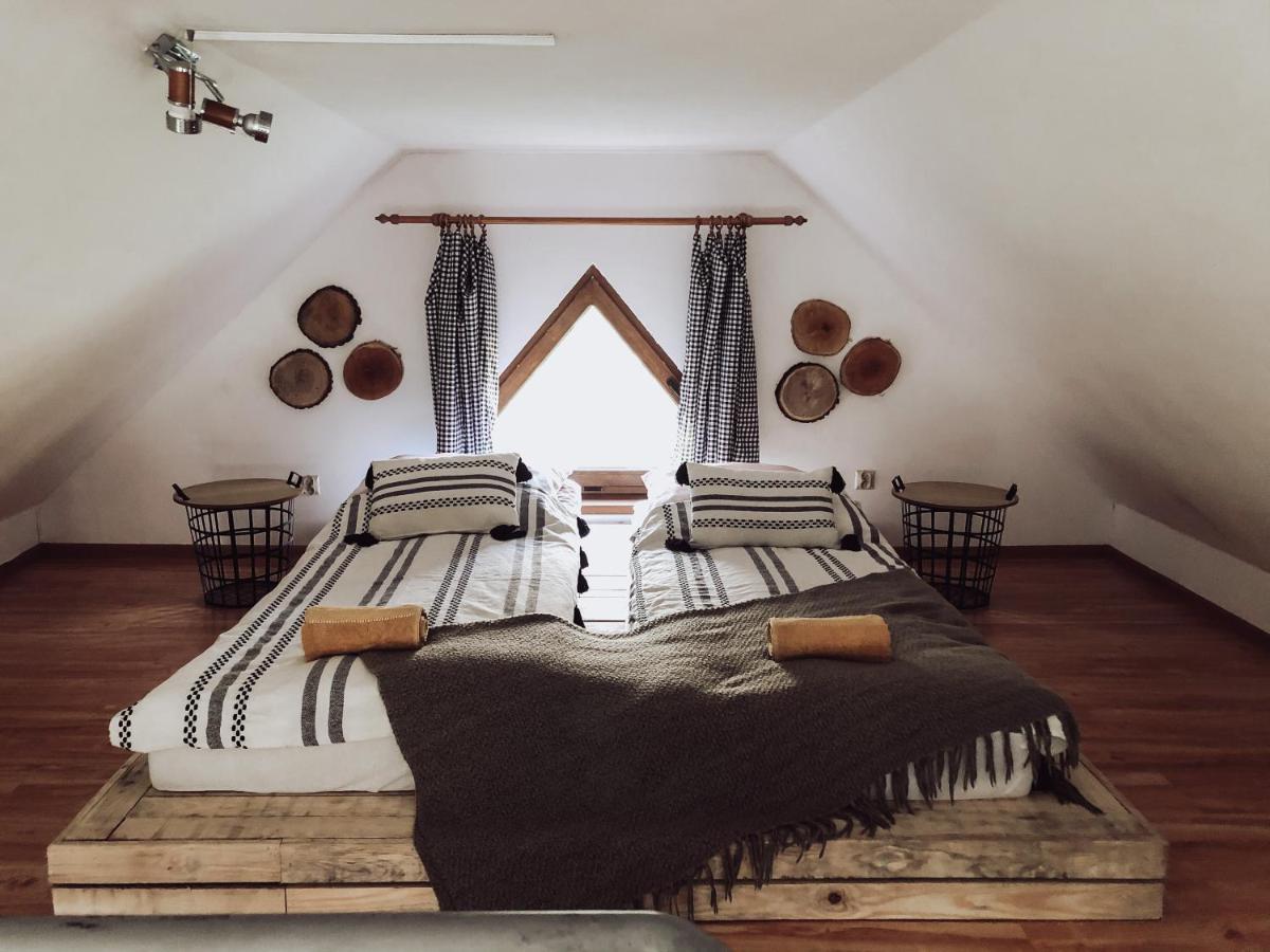 Chalet Nad Potokiem574067621